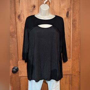 Kim & Cami‎ Black Cut-Out Blouse